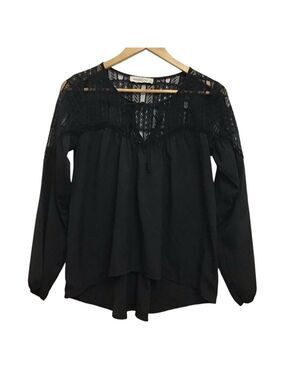 2/40$ ABERCROMBIE &Fitch blouse lace upper part cotton long sleeves black small